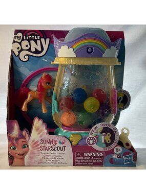 My Little Pony: A New Generation Movie - Sunny Starscout Sparkle Reveal Lantern